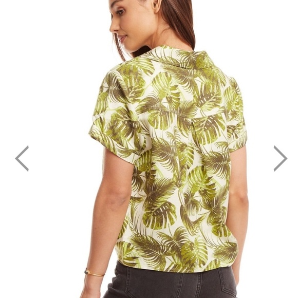 Chasor Palm Print Top - Picture 4 of 7